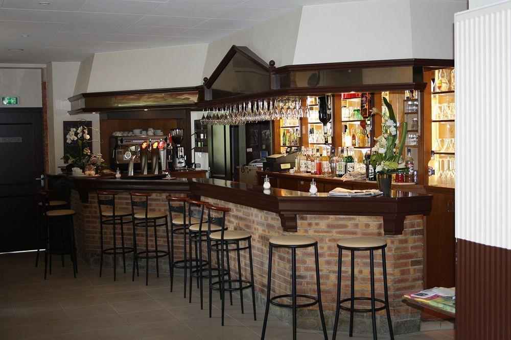 贝尔维尤酒店 Guer 外观 照片